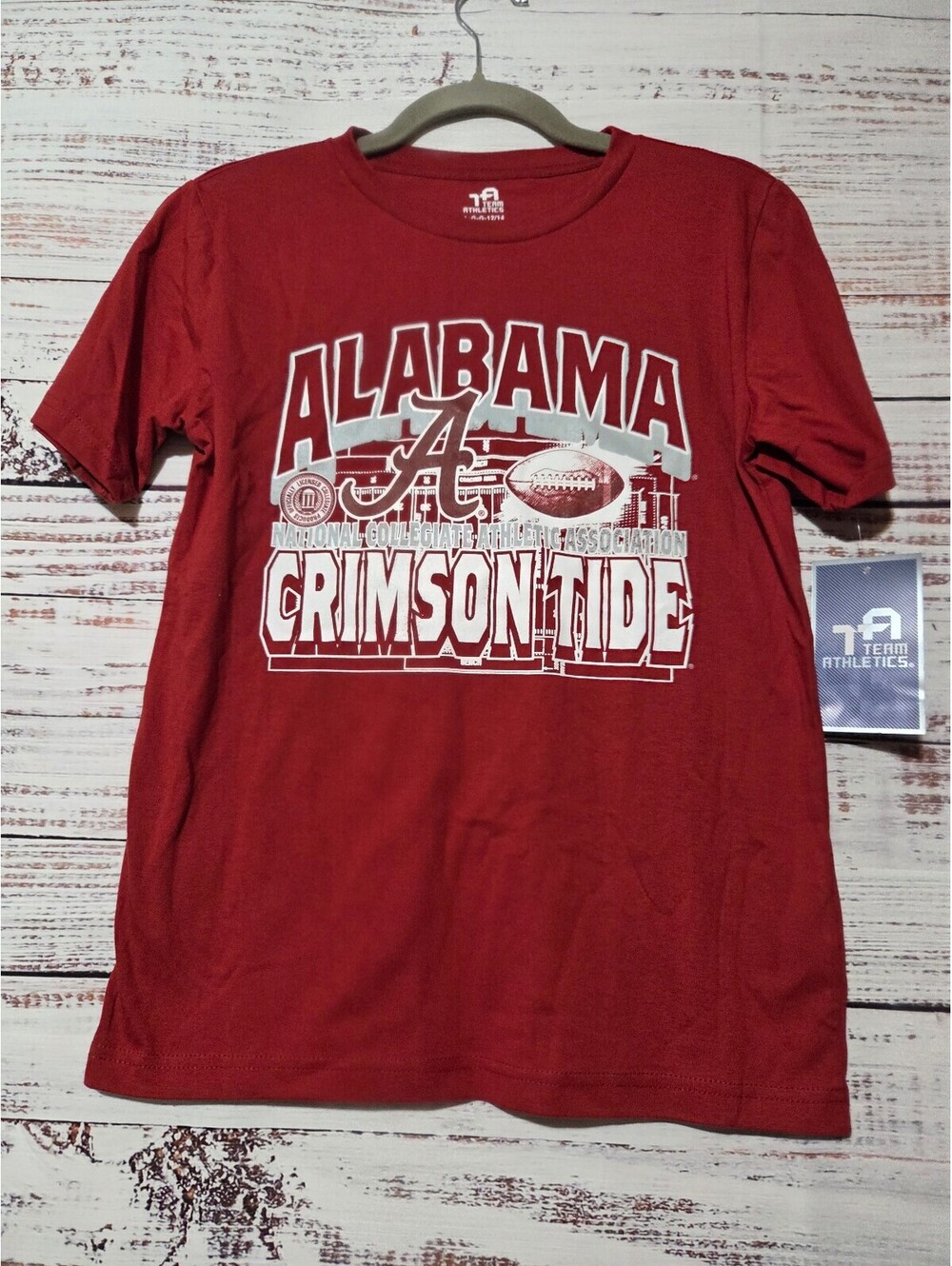 Team Athletics Alabama Crimson Tide T-Shirt Size L Red Graphic Short Sleeve